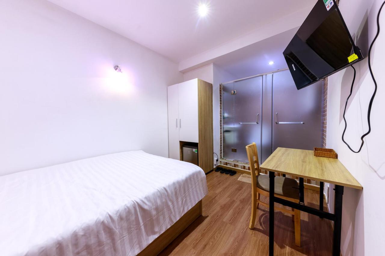 Venus Hotel & Massage - Bui Vien Walking Street 胡志明市 外观 照片