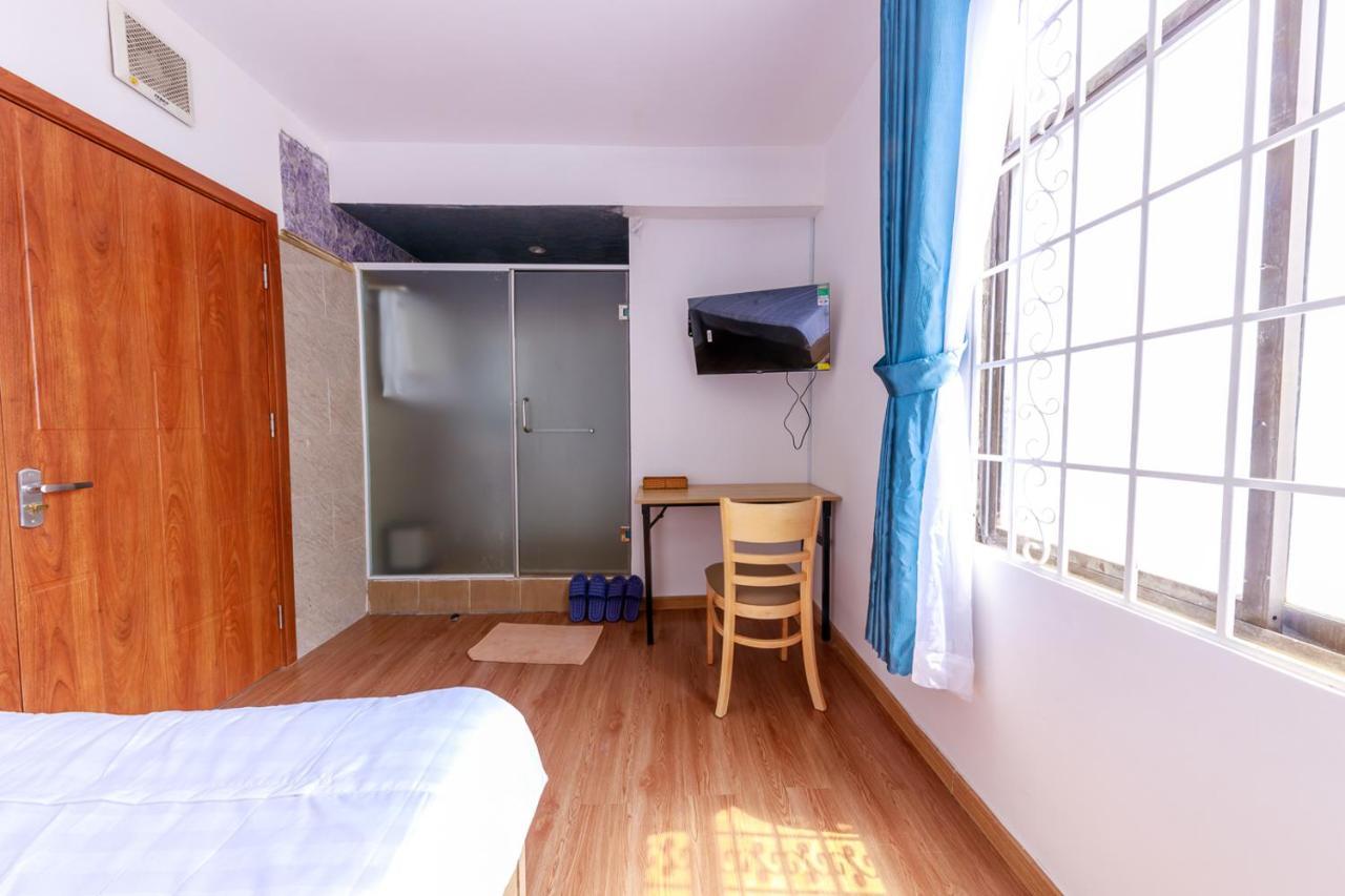 Venus Hotel & Massage - Bui Vien Walking Street 胡志明市 外观 照片
