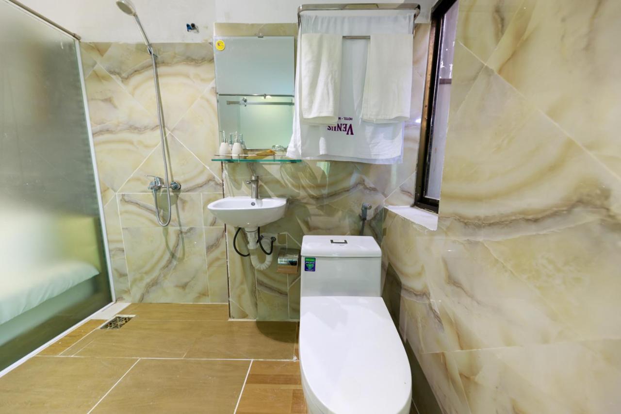 Venus Hotel & Massage - Bui Vien Walking Street 胡志明市 外观 照片